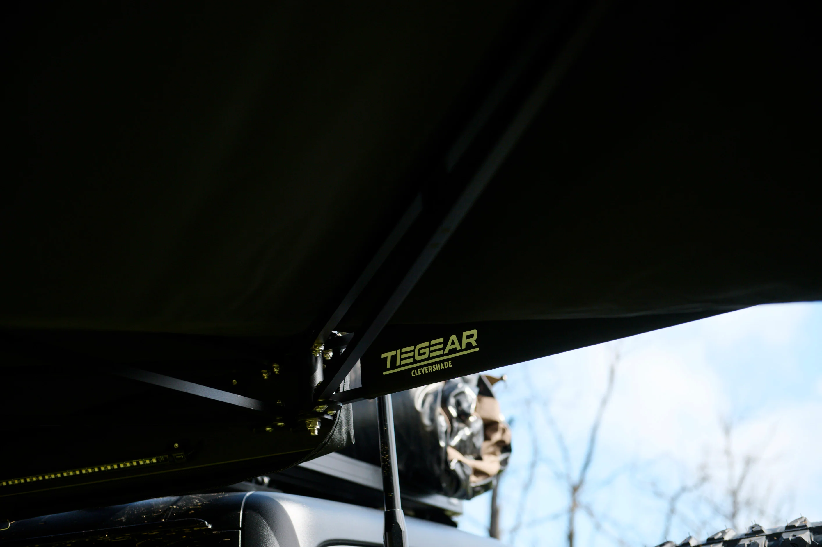 BLADE 180 - Image 5